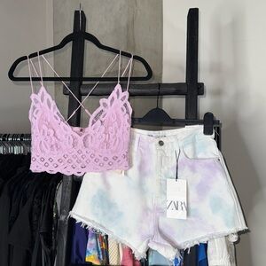 Zara Tie-Dye High Rise Denim Shorts & Intimately Free People Lace Bralette Set